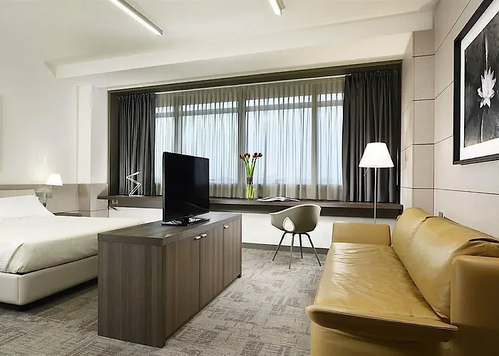 San Vitale ホテル 4*