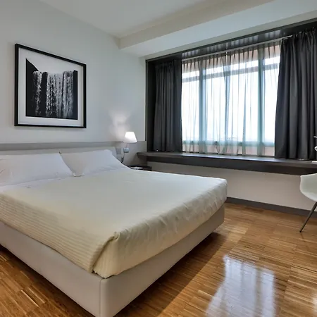 Hotel San Vitale 4*