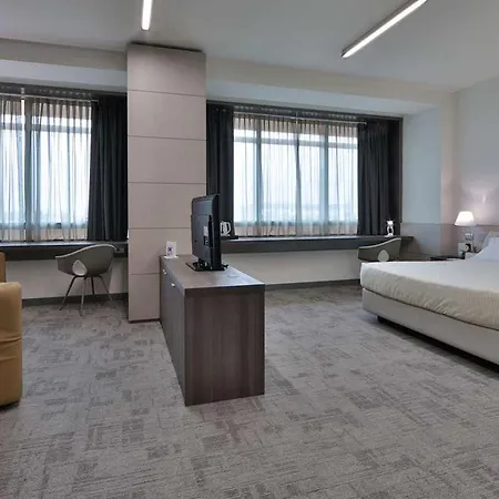 San Vitale 호텔 4*