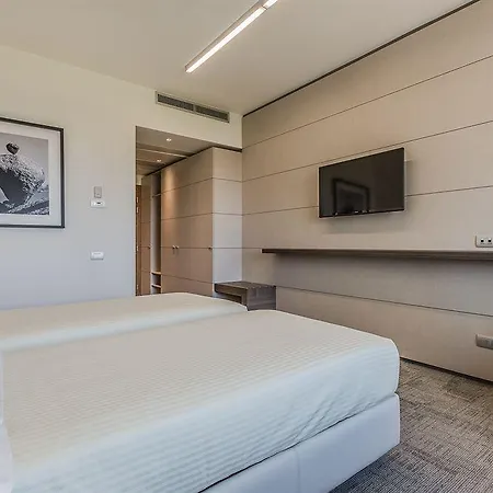 San Vitale 4* ボローニャ